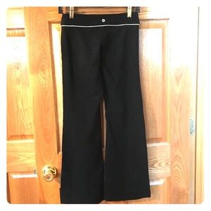 Lululemon travel the world pants